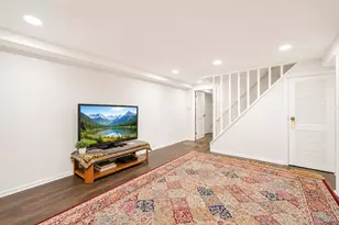 52 E Fenimore St, Valley Stream, NY 11580 - Photo 24