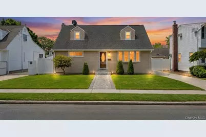 52 E Fenimore Street, Valley Stream, NY 11580 - Photo 1