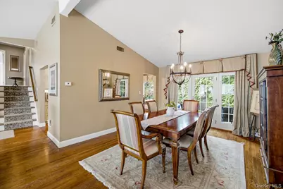 6 Huber Court, Rockville Centre, NY 11570 - Photo 14