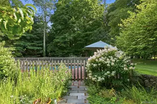 809 Traver Rd, Pleasant Valley, NY 12569 - Photo 36