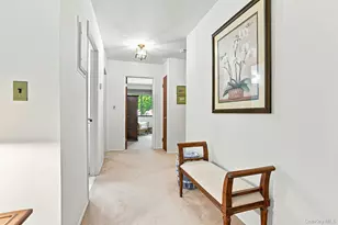 45 Jefferson Oval, Yorktown Heights, NY 10598 - Photo 2