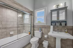 30 West St, Farmingdale, NY 11735 - Photo 28