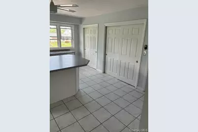 171 Temple Hill Road, New Windsor, NY 12553 - Photo 2