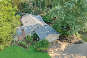 16 Landing Meadow Rd, Smithtown, NY 11787 - Photo 42