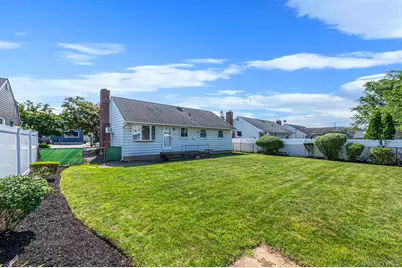 177 10th Street, Bethpage, NY 11714 - Photo 24