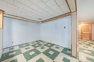 177 10th St, Bethpage, NY 11714 - Photo 20