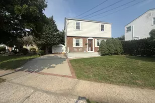 410 Herricks Rd, Mineola, NY 11501 - Photo 2