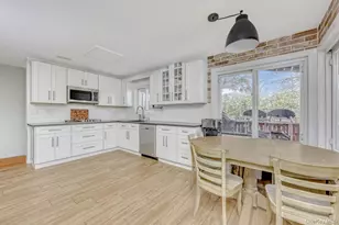 13 Gladwyne Ct, Spring Valley, NY 10977 - Photo 10