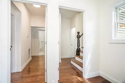 49 Rockledge Avenue #2, White Plains, NY 10601 - Photo 2