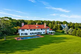 767 Montauk Hwy, Quiogue, NY 11978 - Photo 34