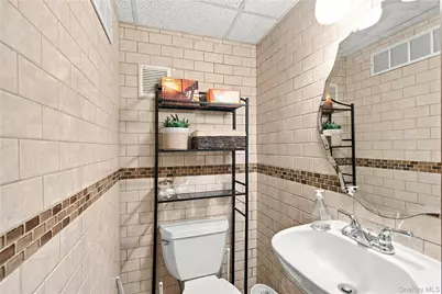 1 Alhambra Drive, Oceanside, NY 11572 - Photo 6