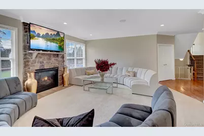 7 Brookline Court, Wading River, NY 11792 - Photo 12