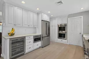 30 Irving Dr, Woodbury, NY 11797 - Photo 12