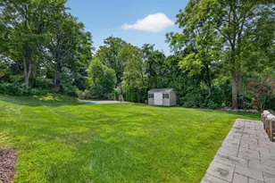 30 Irving Dr, Woodbury, NY 11797 - Photo 44