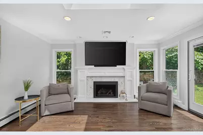 30 Irving Drive, Woodbury, NY 11797 - Photo 16