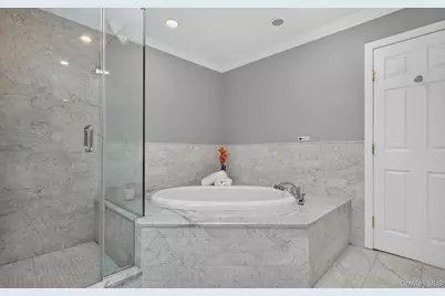30 Irving Drive, Woodbury, NY 11797 - Photo 26