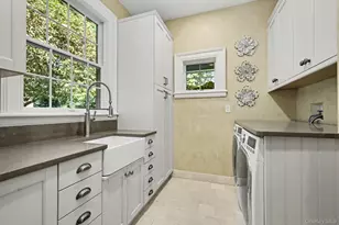 9 Trails End, Chappaqua, NY 10514 - Photo 20