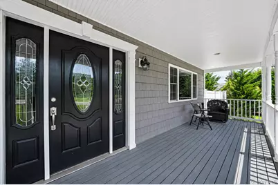 299 Patchogue Yaphank Road, Patchogue, NY 11772 - Photo 6
