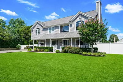 299 Patchogue Yaphank Road, Patchogue, NY 11772 - Photo 4