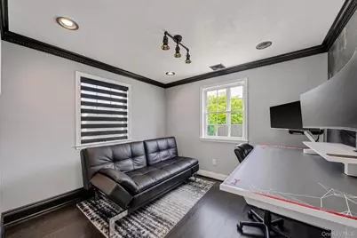 299 Patchogue Yaphank Road, Patchogue, NY 11772 - Photo 16