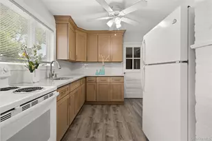 175 Centre Ave, Lindenhurst, NY 11757 - Photo 6