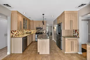 16 Yale Dr, New City, NY 10956 - Photo 10