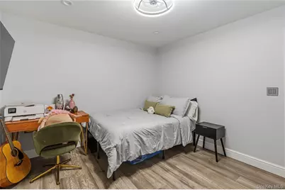 18 Granada Crescent #2, White Plains, NY 10603 - Photo 16