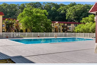 18 Granada Crescent #2, White Plains, NY 10603 - Photo 26
