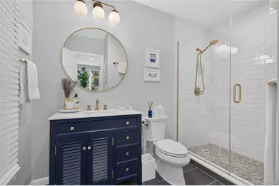 15 Bayview Avenue, Port Washington, NY 11050 - Photo 20
