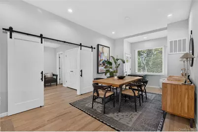 15 Bayview Avenue, Port Washington, NY 11050 - Photo 8