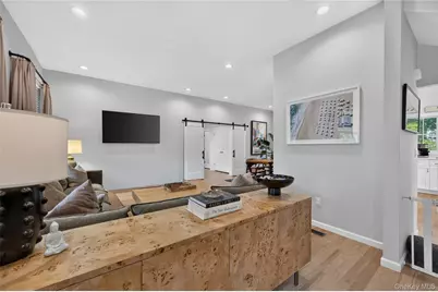 15 Bayview Avenue, Port Washington, NY 11050 - Photo 6