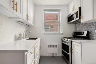 102-55 67th Dr, Forest Hills, NY 11375 - Photo 2