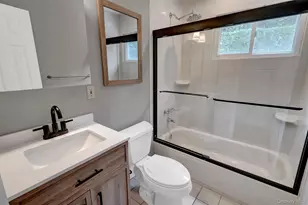 466 W 4th St, West Islip, NY 11795 - Photo 28