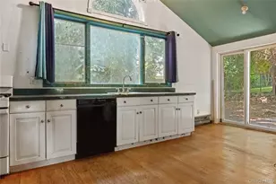 59 Jolliffe Ave, Congers, NY 10920 - Photo 8