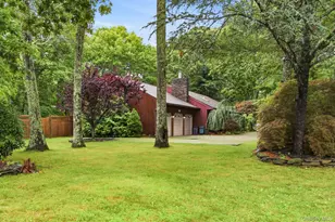 46 Margin Dr W, Shirley, NY 11967 - Photo 12