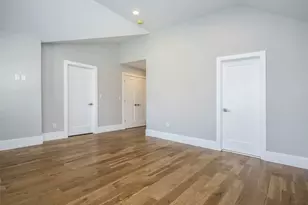 15 B Dunes Ln, Port Washington, NY 11050 - Photo 12