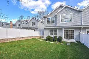 15 B Dunes Ln, Port Washington, NY 11050 - Photo 34