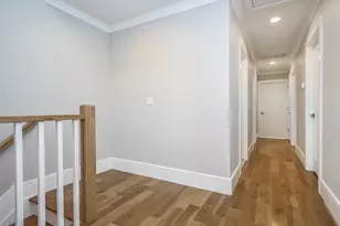 15 B Dunes Ln, Port Washington, NY 11050 - Photo 10