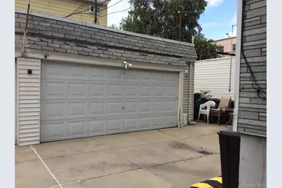 68-07 Central Avenue, Glendale, NY 11385 - Photo 14