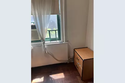 1651 Metropolitan Avenue #5H, Bronx, NY 10462 - Photo 4