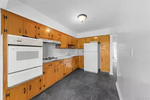 61-04 217th St, Oakland Gardens, NY 11364 - Photo 20