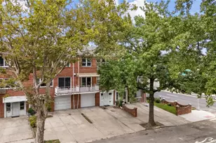 61-04 217th St, Oakland Gardens, NY 11364 - Photo 28