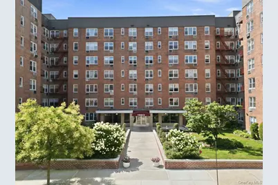 3 Sadore Lane #7P, Yonkers, NY 10710 - Photo 1
