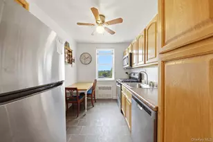 3 Sadore Ln, Yonkers, NY 10710 - Photo 14
