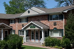 30 Westgate Dr, Bohemia, NY 11716 - Photo 2