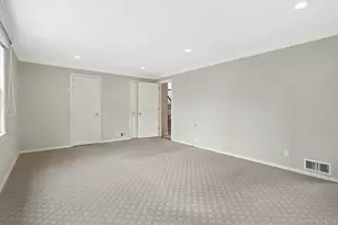 11 Tyler Rd, Scarsdale, NY 10583 - Photo 12