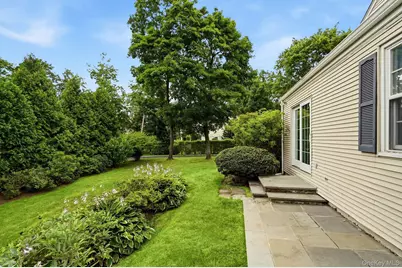 11 Tyler Road, Scarsdale, NY 10583 - Photo 24