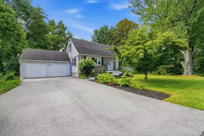 16 Gabriety Road, Highland, NY 12528 - Photo 2