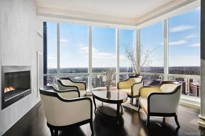 5 Renaissance Square #PH40C, White Plains, NY 10601 - Photo 2