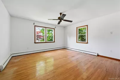 31 Tuthill Point Road, East Moriches, NY 11940 - Photo 22